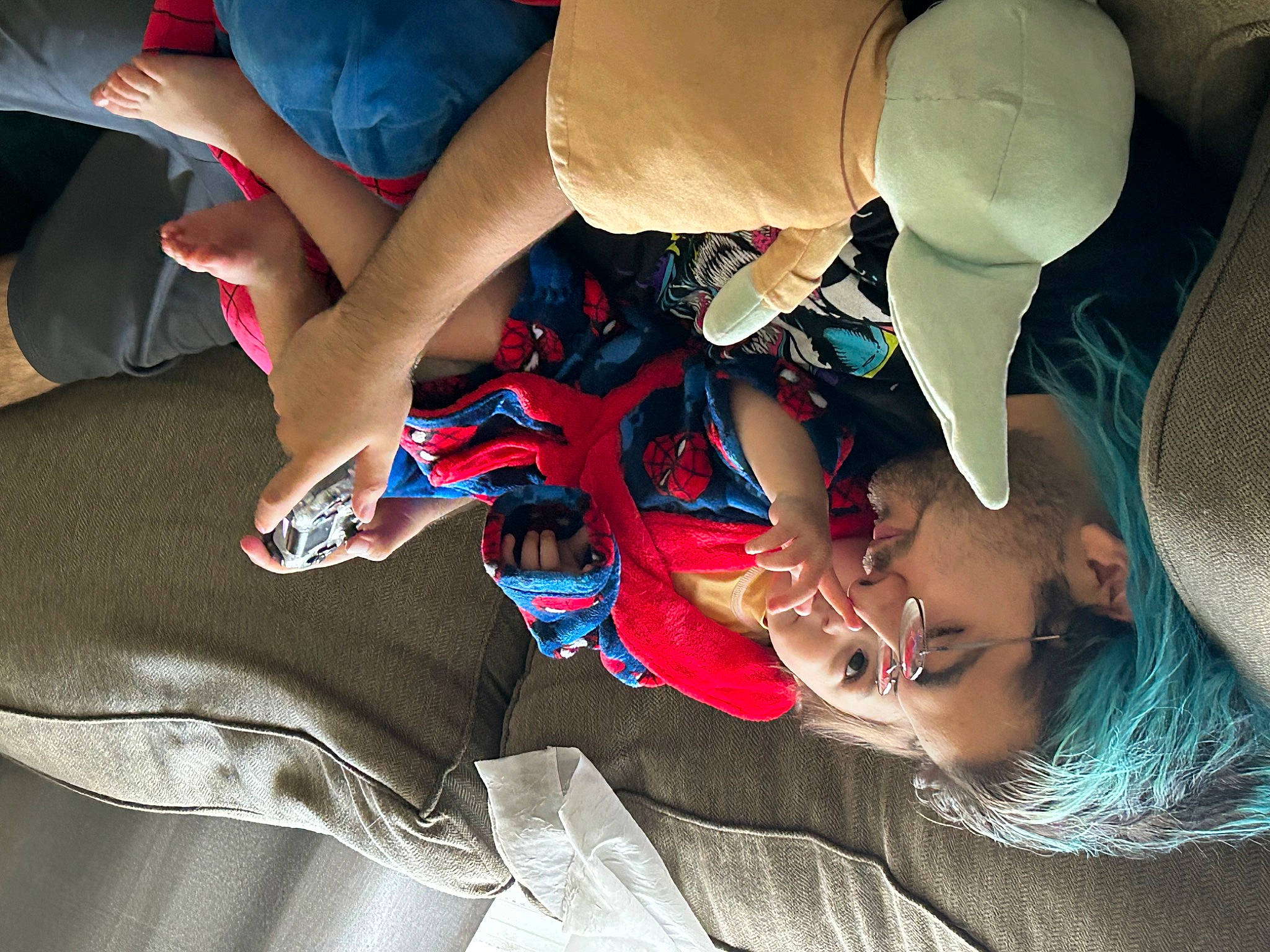 Jeremy is registered to the contest to win money with this photo: azure, calf, carmine, child, comfort, cool, elbow, electric_blue, eyewear, fashion_accessory, foot, fun, gesture, human_leg, knee, leisure, nail, pattern, person, thigh