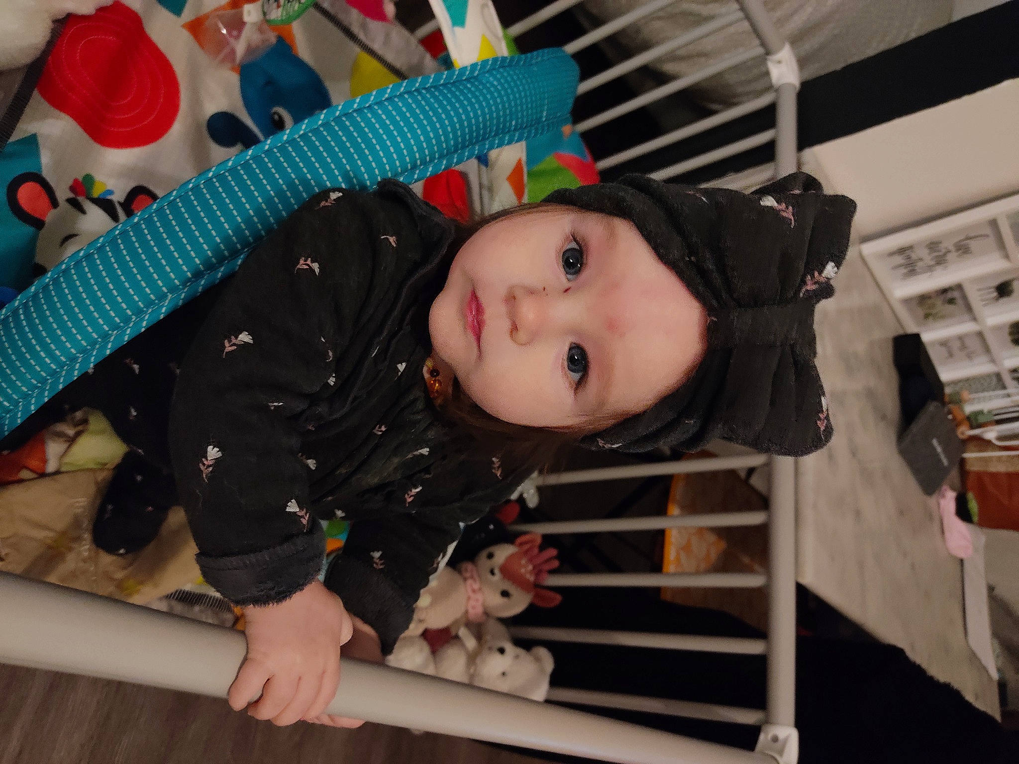 Valentina participe au concours pour gagner de l'argent avec cette photo : baby, baby_products, baby_safety, baby_toddler_clothing, baby_toys, cheek, child, costume, fun, headwear, pattern, person, room, skin, toddler, toy, wood