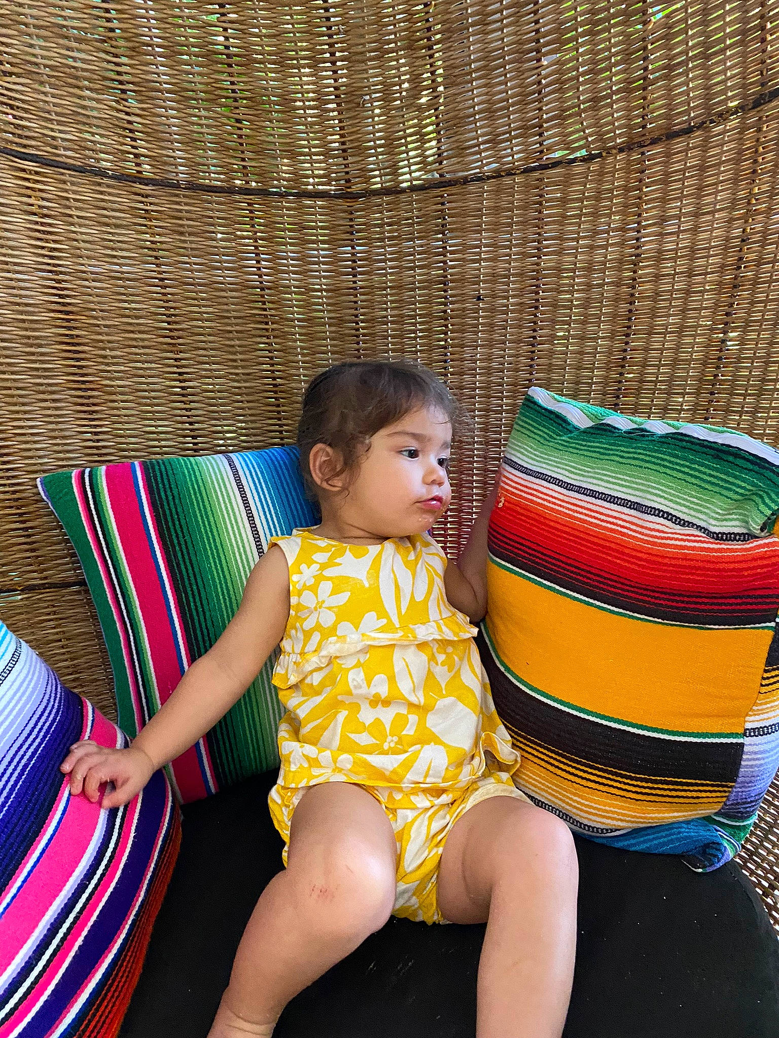 Elena is registered to the contest to win money with this photo: baby, baby_toddler_clothing, balloon, barefoot, chair, child, couch, foot, fun, happy, human_leg, leisure, pattern, person, play, recreation, sandal, sitting, t_shirt, thigh