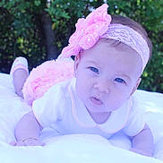 Livia is registered to the contest to win money with this photo: