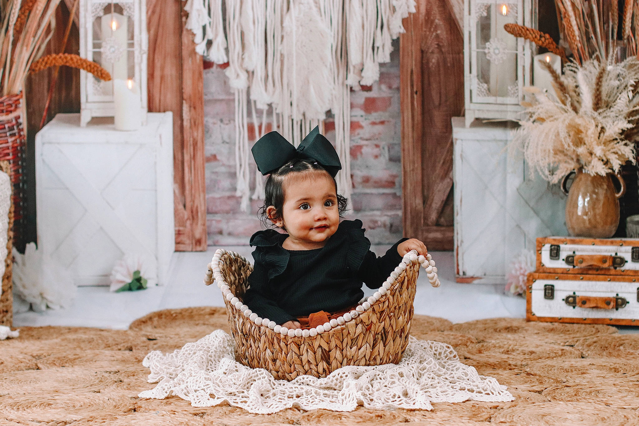 Kalila is registered to the contest to win money with this photo: baby, child, flooring, flowerpot, hat, houseplant, human_settlement, leisure, people, person, plant, room, sitting, street, temple, textile, toddler, town, tradition, winter
