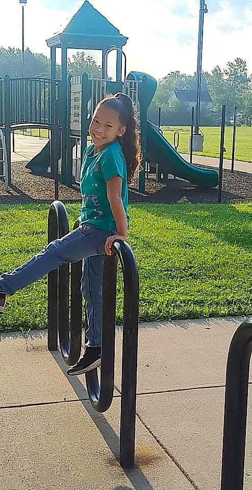 Kaylianie joined the competition — help win amazing prizes! city, denim, fun, grass, happy, jeans, joy, knee, leg, leisure, light, morning, people_in_nature, person, plant, playground, recreation, street_fashion, thigh, tints_and_shades