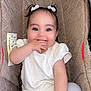 Neïssa a rejoint le concours — aidez-le/la à gagner de superbes lots ! baby, blue_eyes, car_seat, child, clothing, cute, foot, hand, happy, indoors, infant, leggings, person, pigtails, portrait, seatbelt, sitting, smiling, toddler, white_shirt