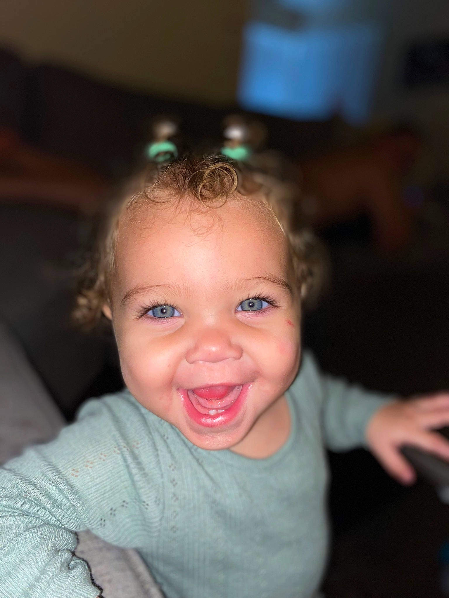 Jordyn is registered to the contest to win money with this photo: cheek, chin, ear, eye, eyelash, face, facial_expression, flash_photography, fun, gesture, happy, iris, joy, lip, mouth, nose, person, skin, smile, thumb