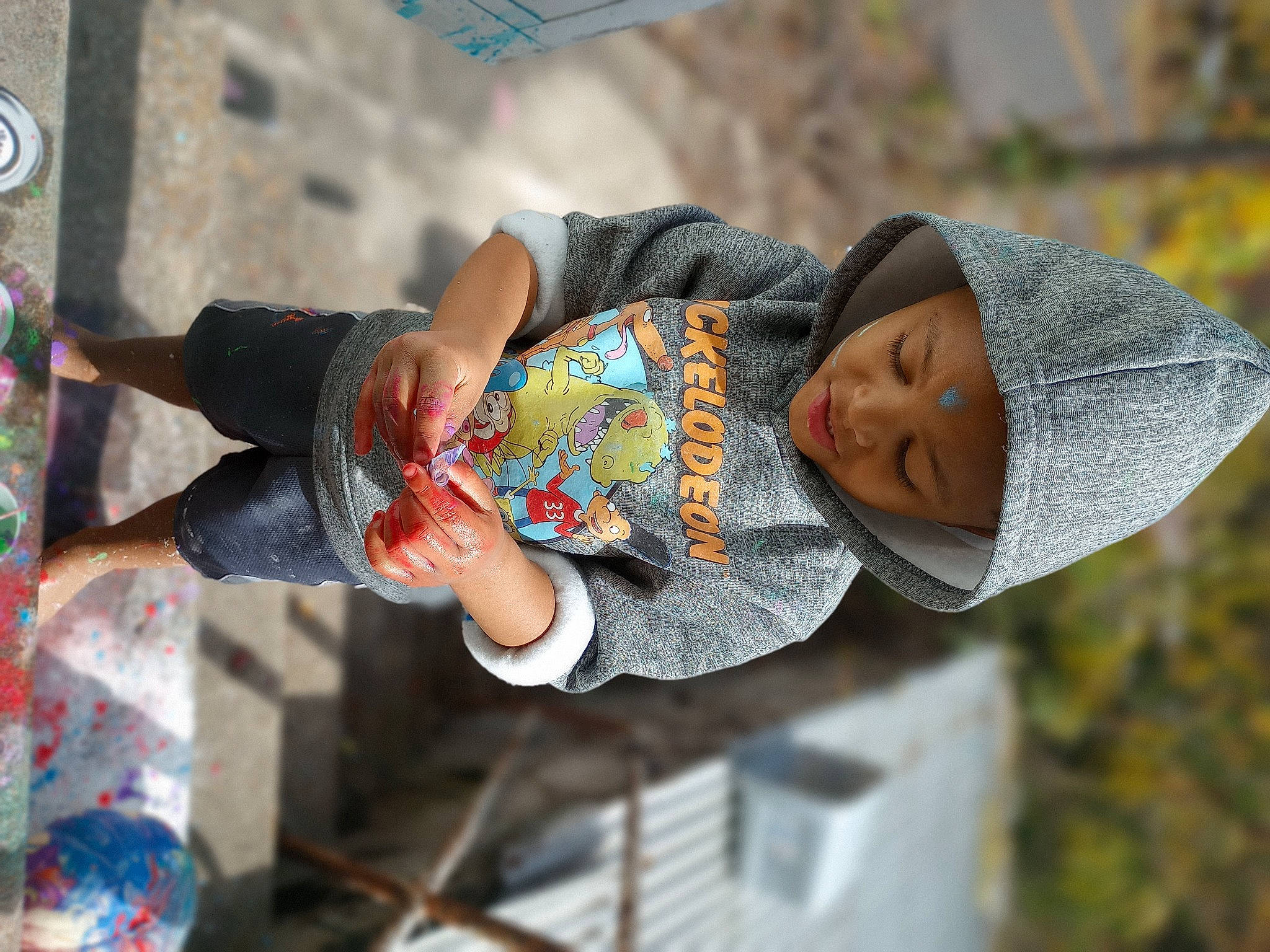 Amarii is registered to the contest to win money with this photo: adaptation, adventure, baby, child, fashion_accessory, fun, grass, happy, headwear, leisure, pattern, person, play, textile, toddler, tree, vacation, visual_arts, wall