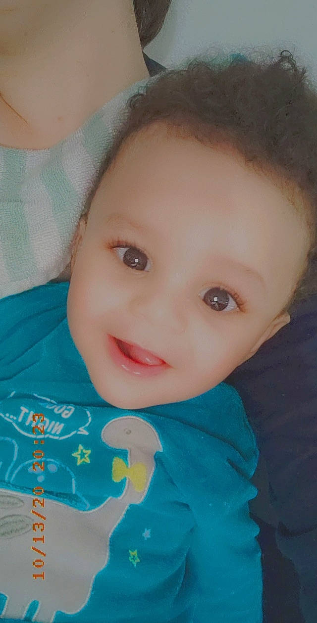 Travis a rejoint le concours — aidez-le/la à gagner de superbes lots ! baby, beauty, blue, cheek, child, chin, close_up, eye, eyebrow, face, forehead, hair, head, iris, lip, nose, organ, person, skin, toddler