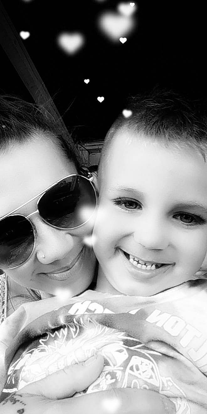 Jaxson is registered to the contest to win money with this photo: black, black_and_white, cheek, chin, eyebrow, facial_expression, flash_photography, goggles, hairstyle, happy, human, jaw, joy, lip, mouth, nose, person, photograph, skin, smile