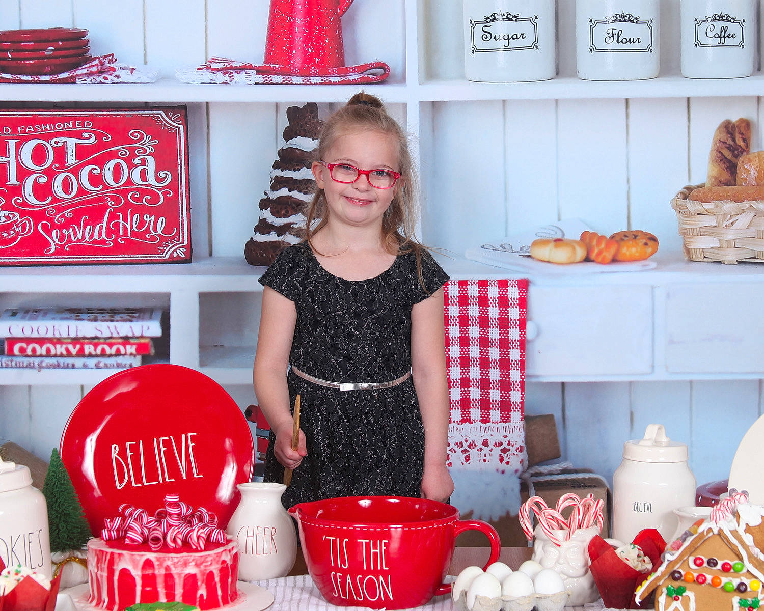 Briella is registered to the contest to win money with this photo: baking, bowl, ceramic, child_model, collection, coquelicot, dishware, dress, earthenware, joy, party_supply, peach, person, porcelain, pottery, red, serveware, shelf, shelving, teapot