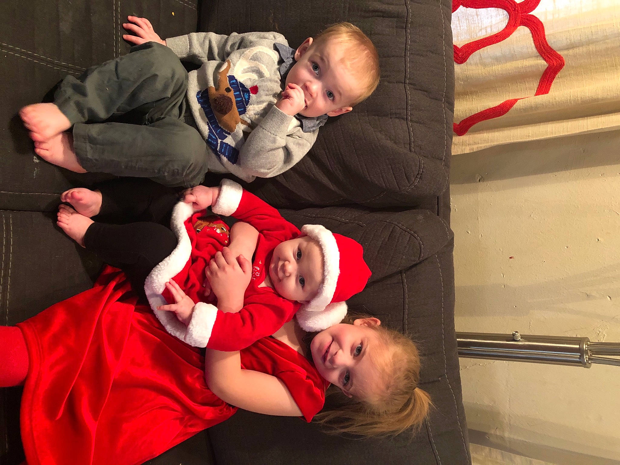 Zendaya is registered to the contest to win money with this photo: baby, baby_toddler_clothing, comfort, ear, family, head, headwear, human, interaction, joy, lap, laugh, love, mouth, nose, people, person