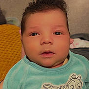 Aaron participe au concours pour gagner de l'argent avec cette photo : baby, blanket, blue_clothing, cartoon_print, child, chipmunk, close_up, cozy, cute, eyes, face, hair, hand, indoor, infant, onesie, portrait, skin, smile, soft_texture