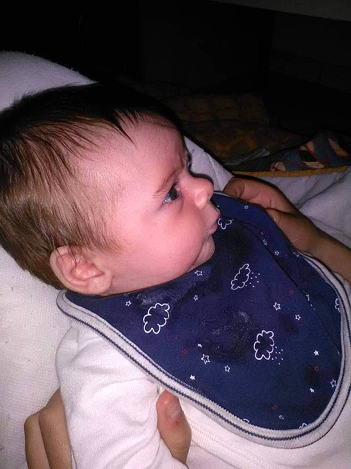 Tiago a rejoint le concours — aidez-le/la à gagner de superbes lots ! baby, baby_products, birth, cheek, child, chin, ear, forehead, neck, nose, person, product, skin, sleep, toddler