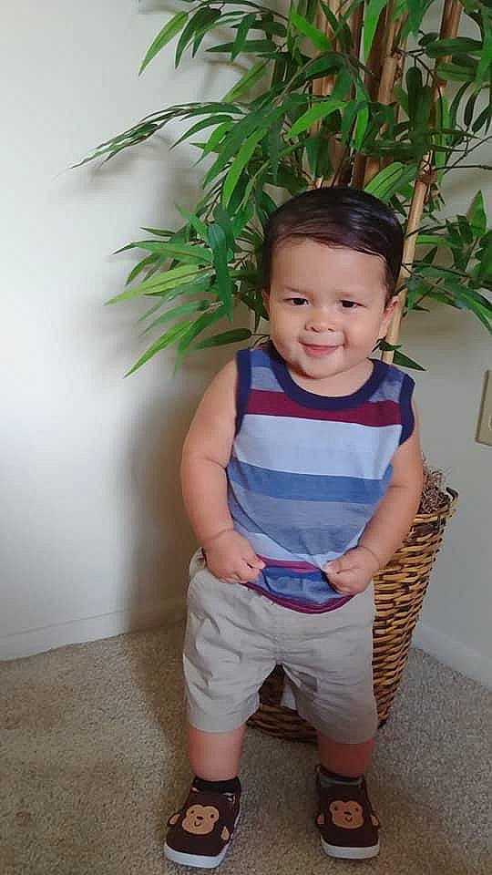 Moaniel is registered to the contest to win money with this photo: baby, baby_products, baby_toddler_clothing, child, child_model, joy, person, smile, standing, toddler