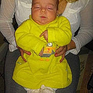 Nami is registered to the contest to win money with this photo: