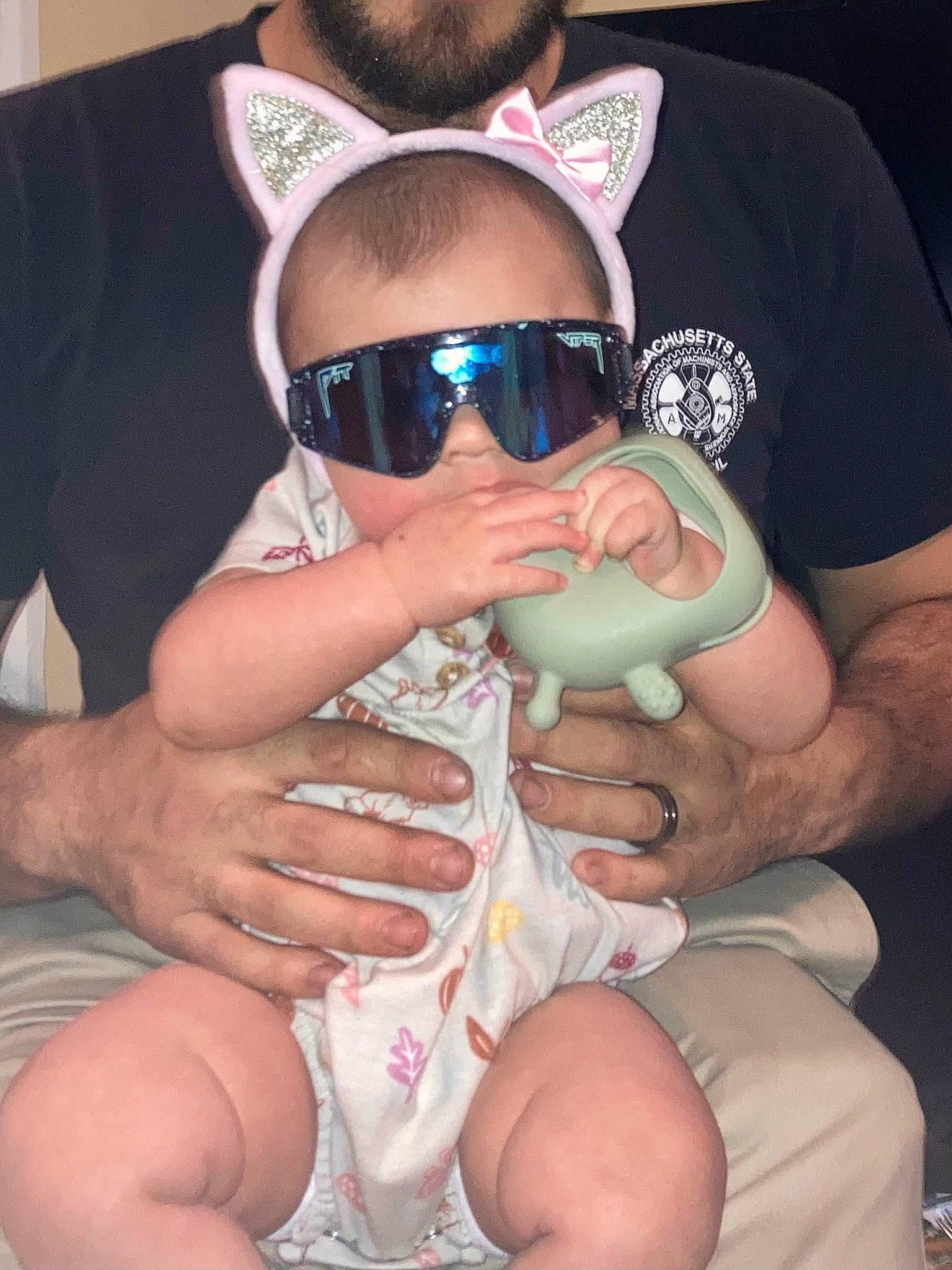 Ayla is registered to the contest to win money with this photo: baby, baby_toddler_clothing, ear, eyewear, finger, glasses, goggles, hairstyle, hat, head, leg, mouth, organ, person, skin, sunglasses, thigh, thumb, toddler, vision_care