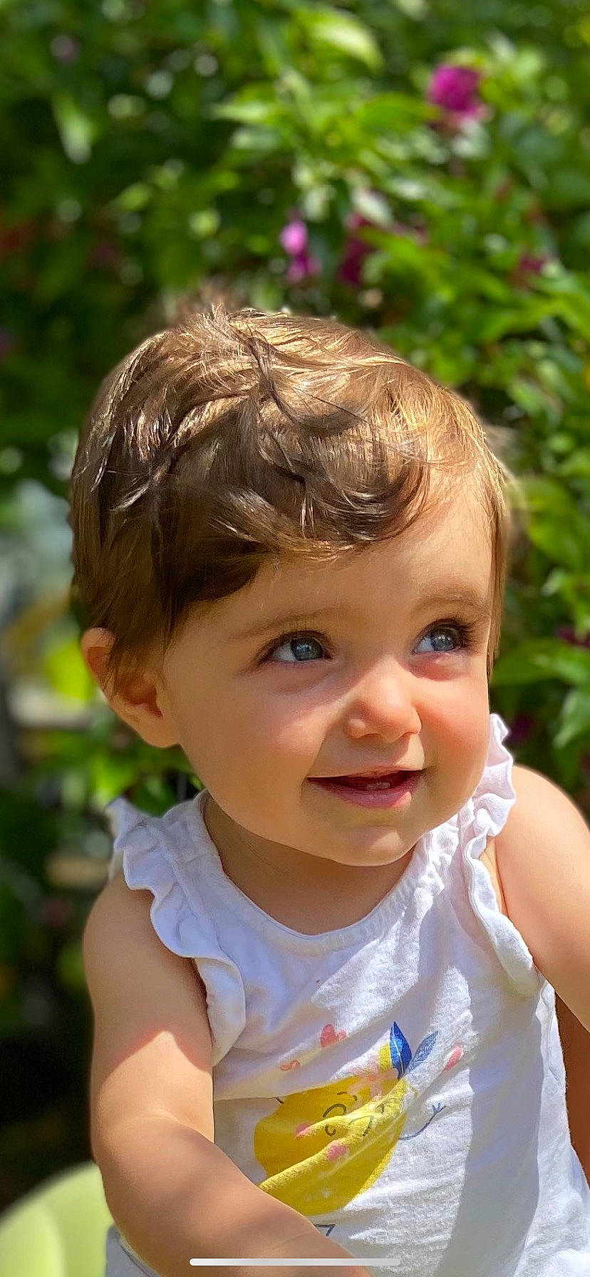 Jade participe au concours pour gagner de l'argent avec cette photo : baby_toddler_clothing, cheek, child, chin, eyelash, face, grass, happy, head, iris, joy, lip, mammal, nose, people_in_nature, person, plant, skin, smile, summer