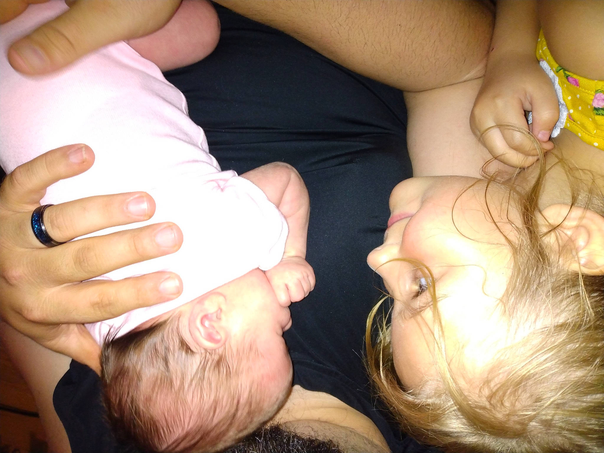 Blair is registered to the contest to win money with this photo: arm, black_hair, cheek, ear, eyelash, finger, gesture, hand, happy, head, human_body, leg, mouth, muscle, nail, neck, nose, person, skin, thumb