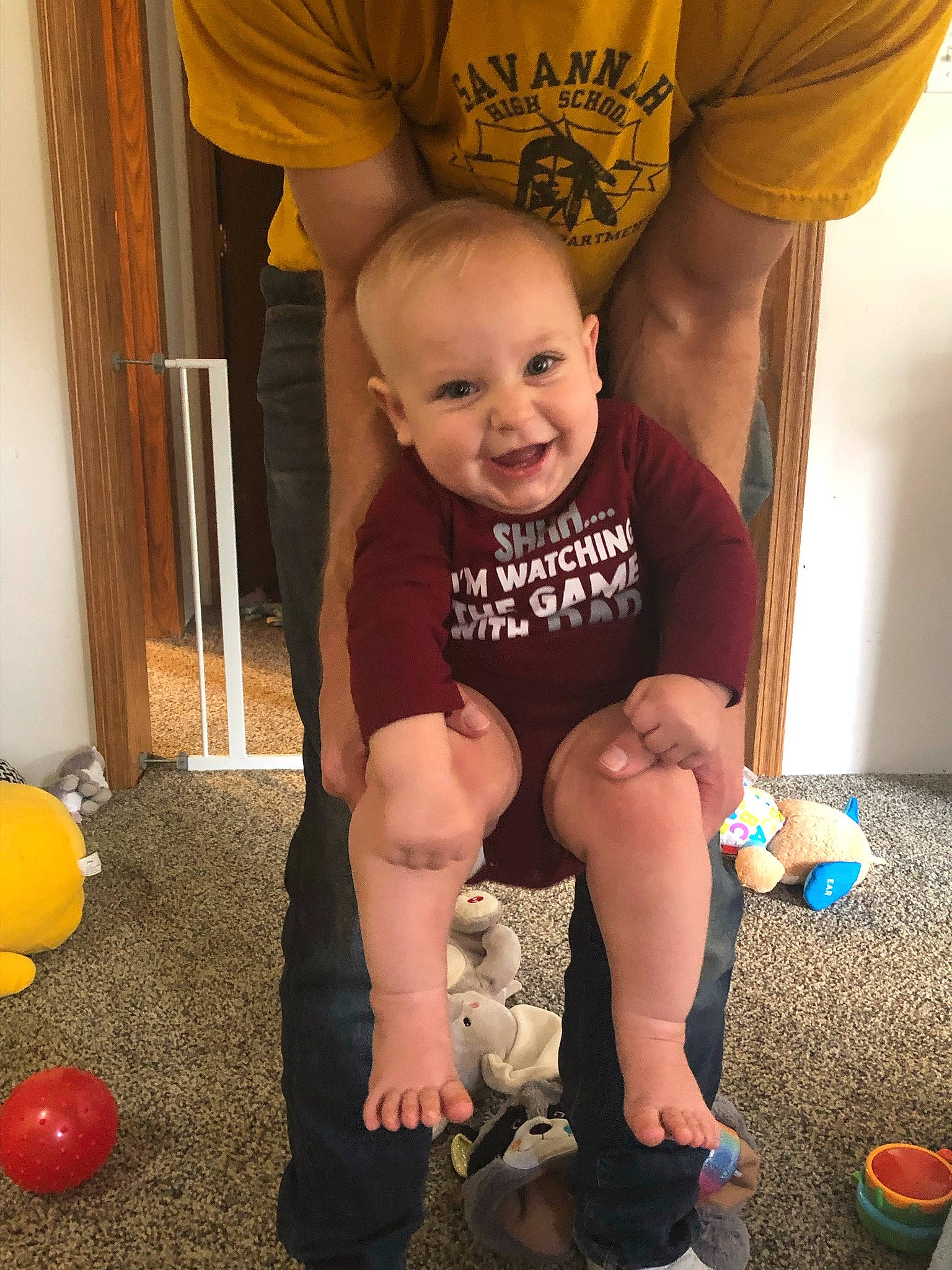 Oaklen is registered to the contest to win money with this photo: baby_toddler_clothing, child, clothing, finger, fun, joint, joy, knee, lap, leg, person, shoe, shorts, shoulder, skin, smile, standing, t_shirt, thigh, toddler