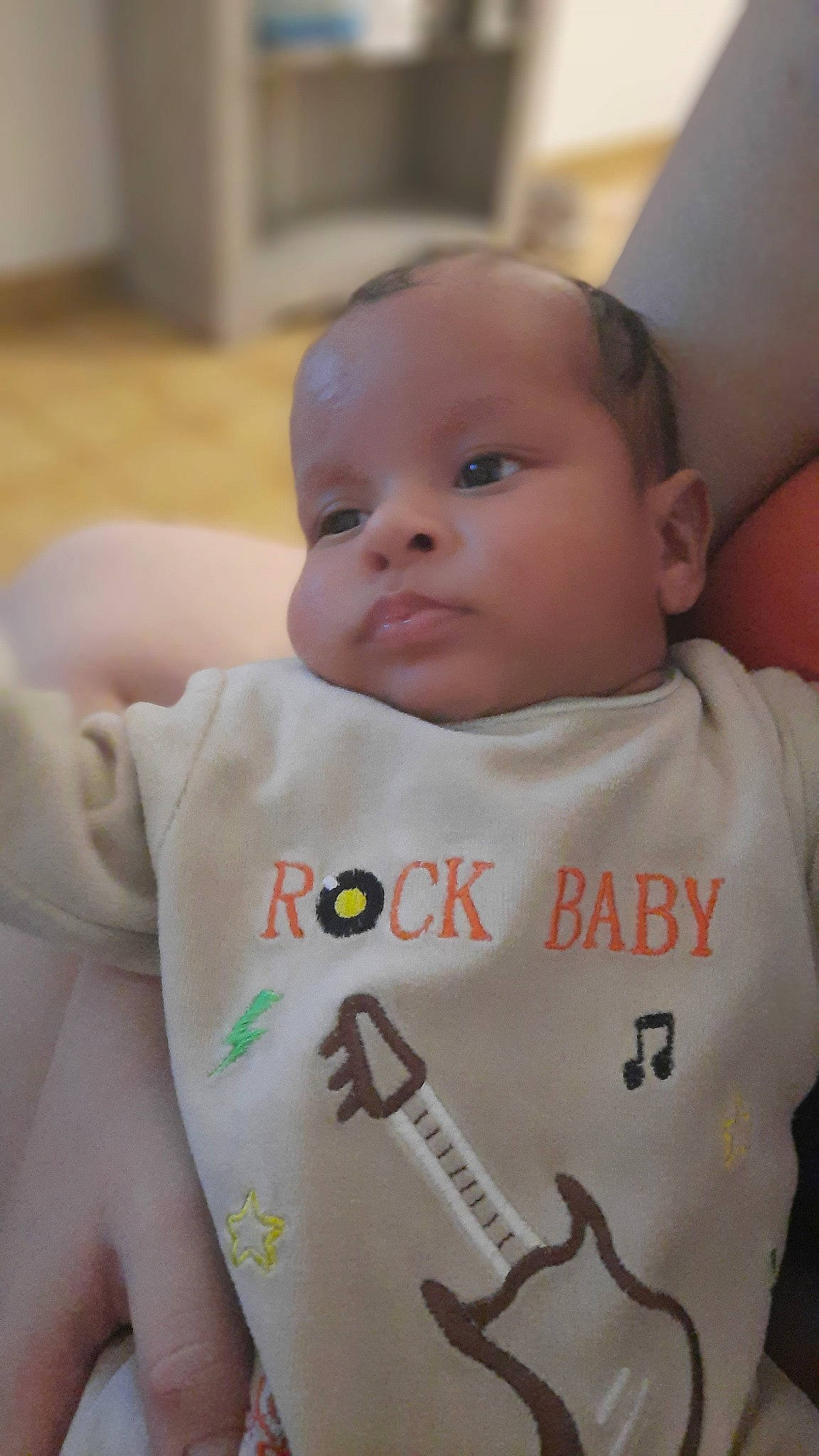 Nikola a rejoint le concours — aidez-le/la à gagner de superbes lots ! baby, baby_toddler_clothing, cheek, child, face, head, lip, nose, person, skin, toddler