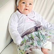Kellya participe au concours pour gagner de l'argent avec cette photo :