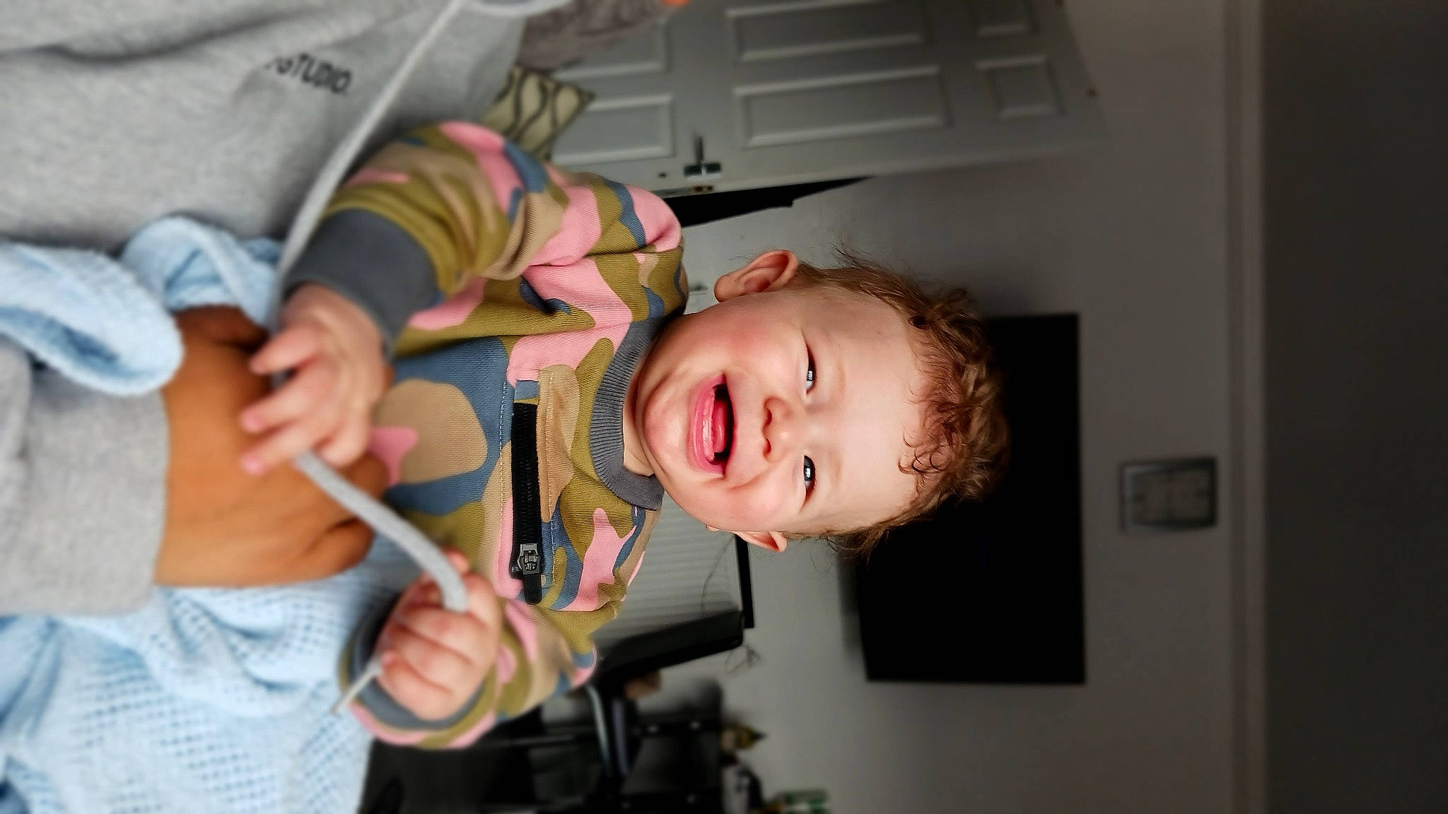 Harlem is registered to the contest to win money with this photo: baby, baby_products, cheek, chest, child, elbow, eye, fun, gesture, happy, joy, mouth, nose, person, room, skin, smile, t_shirt, toddler, vacation