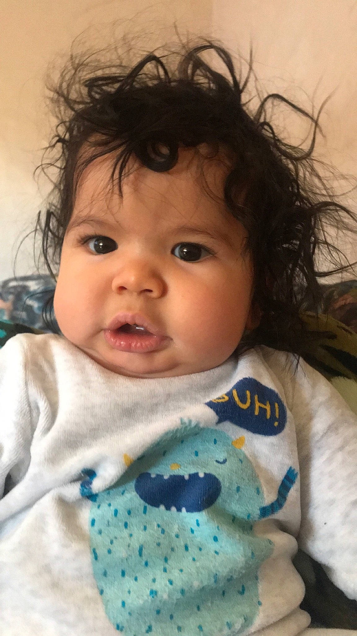 Moussa participe au concours pour gagner de l'argent avec cette photo : baby_toddler_clothing, cheek, chin, clothing, eye, eyebrow, eyelash, face, facial_expression, forehead, hair, hairstyle, head, lip, mouth, neck, nose, organ, outerwear, person