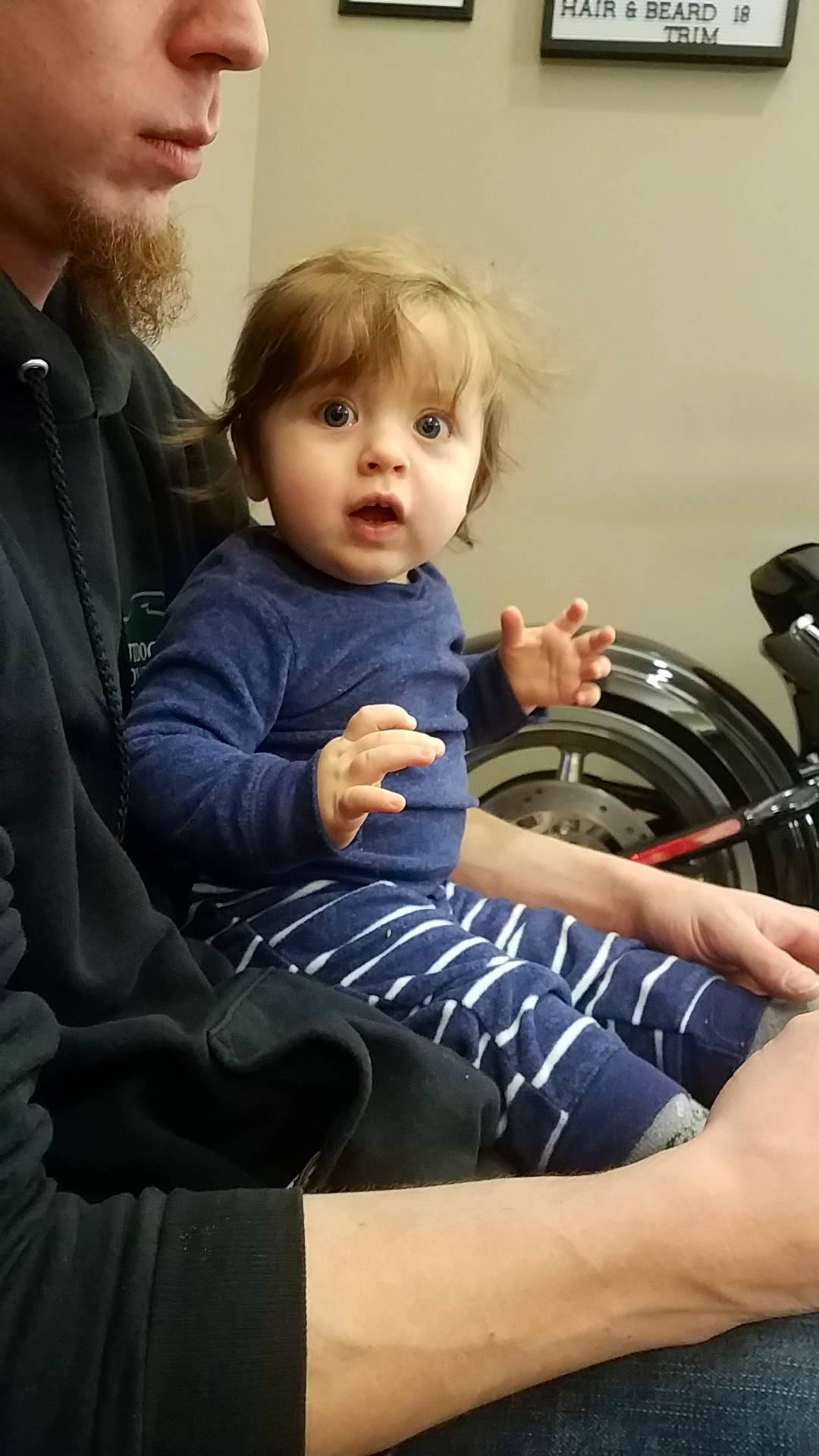 Wesson is registered to the contest to win money with this photo: arm, child, fun, girl, hairstyle, person, product, sitting, toddler