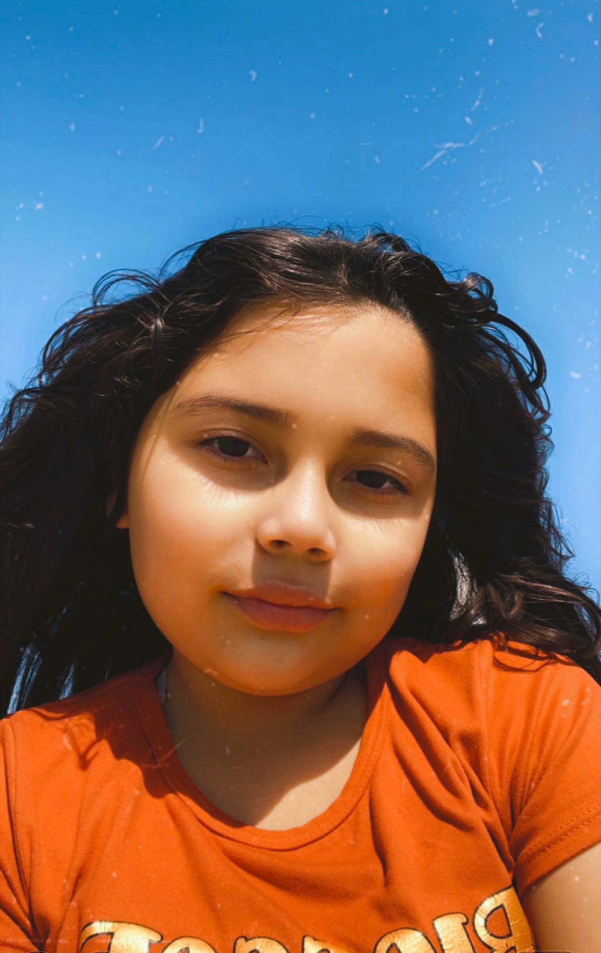 Melanie is registered to the contest to win money with this photo: cheek, chin, clothing, eye, eyebrow, face, fashion, flash_photography, forehead, hair, hairstyle, happy, head, light, lip, mouth, neck, nose, person, skin