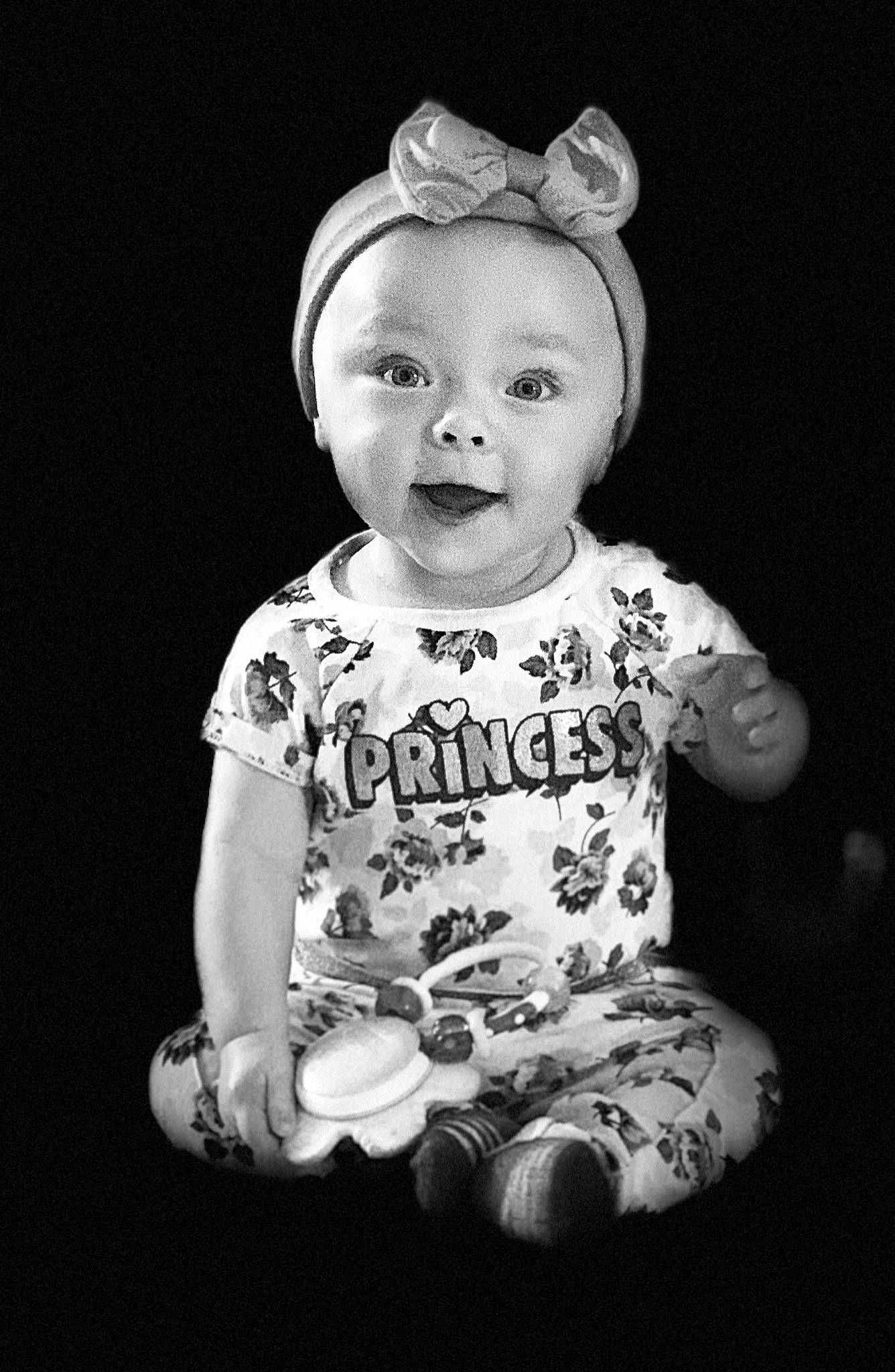 Janessa is registered to the contest to win money with this photo: baby, baby_toddler_clothing, black_and_white, cap, cheek, child, eye, flash_photography, happy, headgear, human_body, iris, monochrome, monochrome_photography, mouth, person, sleeve, smile, style, t_shirt