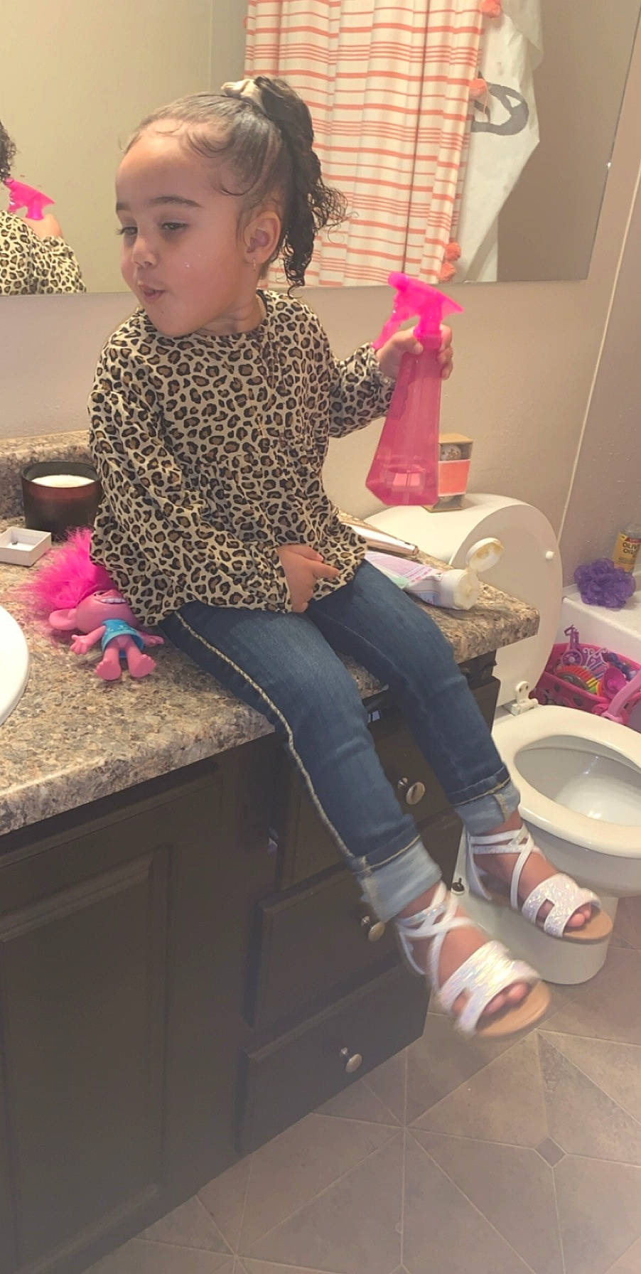 Lani is registered to the contest to win money with this photo: child, jeans, leg, long_hair, person, pink, room, skin, toddler, trousers