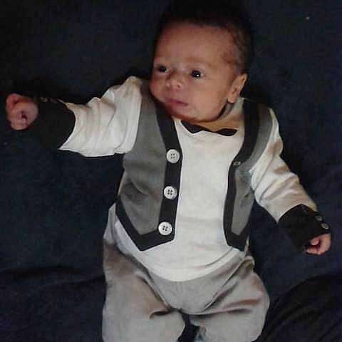 Ryley participe au concours pour gagner de l'argent avec cette photo :