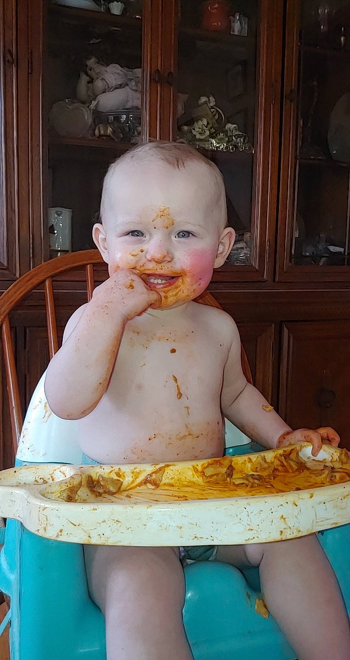 Annabella is registered to the contest to win money with this photo: baby_food, child, cuisine, eating, food, joy, person, toddler