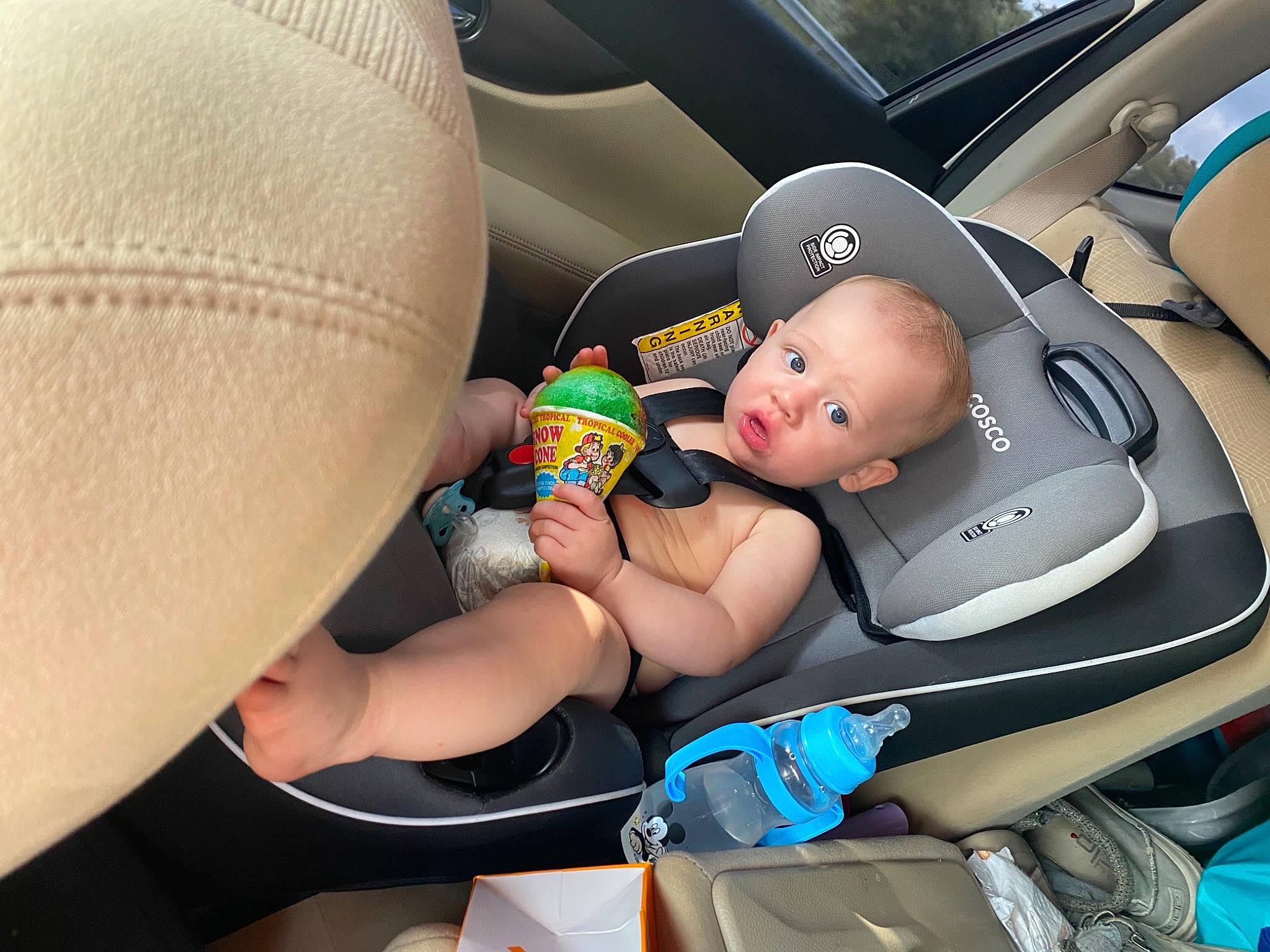 Dezmond joined the competition — help win amazing prizes! auto_part, automotive_design, baby, baby_products, cap, car, car_seat, car_seat_cover, child, comfort, family_car, head_restraint, motor_vehicle, person, personal_luxury_car, service, steering_wheel, surprise, thigh, toddler