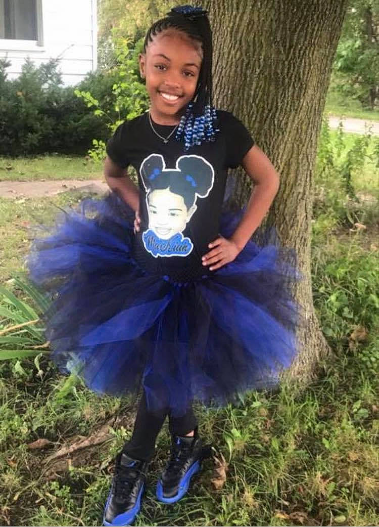 Makiah is registered to the contest to win money with this photo: ballet_tutu, blue, clothing, cobalt_blue, costume, dress, electric_blue, joy, person
