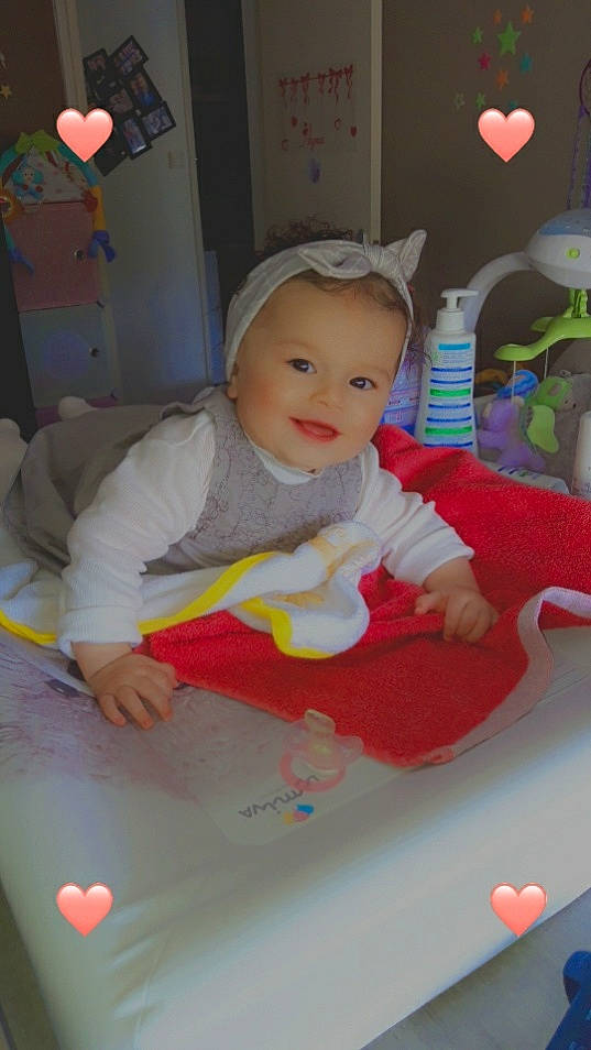 Ayna a rejoint le concours — aidez-le/la à gagner de superbes lots ! baby, baby_products, baby_toys, child, doll, fun, person, pink, play, room, skin, toddler, toy