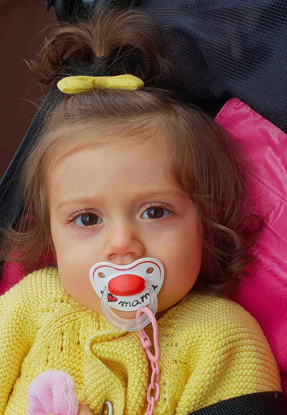 Kenza a rejoint le concours — aidez-le/la à gagner de superbes lots ! baby, cheek, child, eyelash, face, iris, lip, mouth, nose, person, skin, smile, toddler, tongue