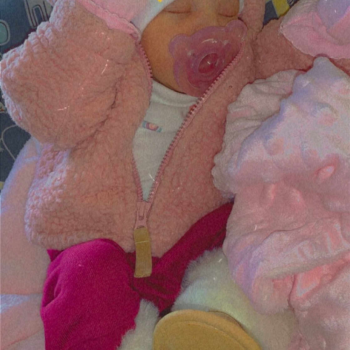 Yelaya is registered to the contest to win money with this photo: baby_products, baby_toddler_clothing, baby_toys, carmine, circle, fashion_accessory, headgear, linens, magenta, paper, paper_product, pattern, peach, petal, pink, plush, rose_family, stuffed_toy, sweetness, textile