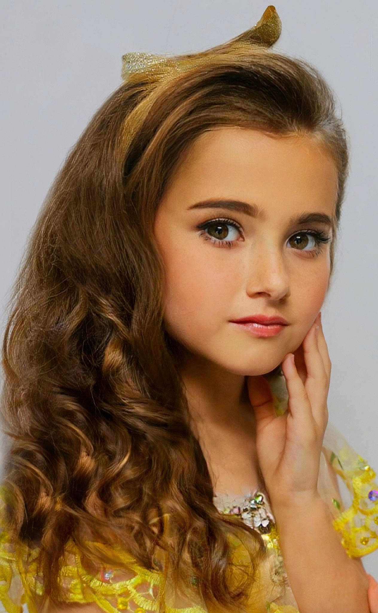 Addison joined the competition — help win amazing prizes! black_hair, chin, eye_liner, eyebrow, eyelash, fashion, flash_photography, forehead, gesture, hairstyle, iris, jaw, layered_hair, lip, lipstick, liver, makeover, neck, nose, person