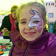 Jade a rejoint le concours — aidez-le/la à gagner de superbes lots !