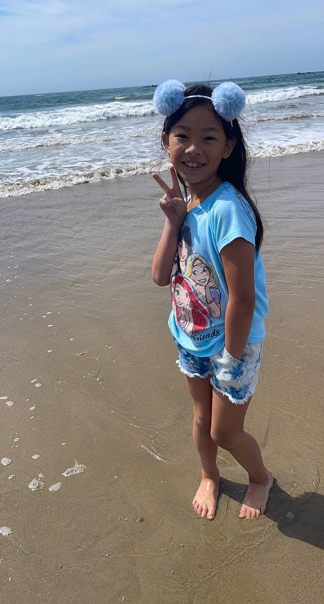 Aria joined the competition — help win amazing prizes! azure, baseball_cap, beach, body_of_water, coastal_and_oceanic_landforms, happy, hat, head, headgear, headwear, joy, people_on_beach, person, photograph, sand, shorts, skin, sky, sleeve, smile