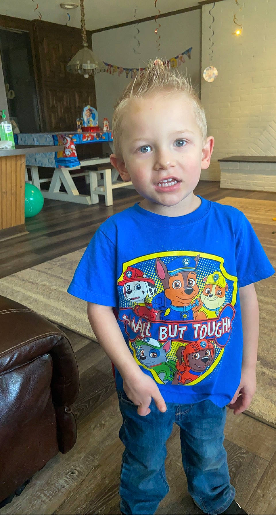 Hayez Alexander is registered to the contest to win money with this photo: baby_toddler_clothing, cheek, chin, cool, eye, face, forehead, hair, happy, head, iris, jeans, mouth, neck, nose, person, shoulder, skin, sleeve, standing