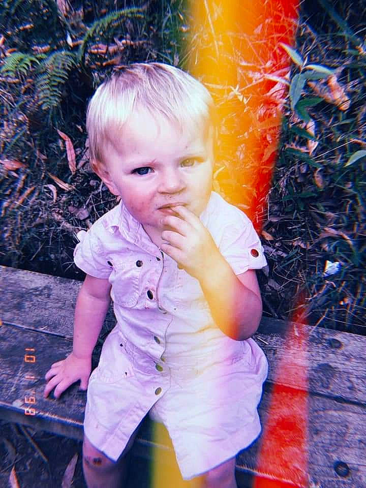 Indy is registered to the contest to win money with this photo: beauty, child, child_model, eye, face, leaf, person, photography, pink, plant, play, portrait, smile, toddler, tree