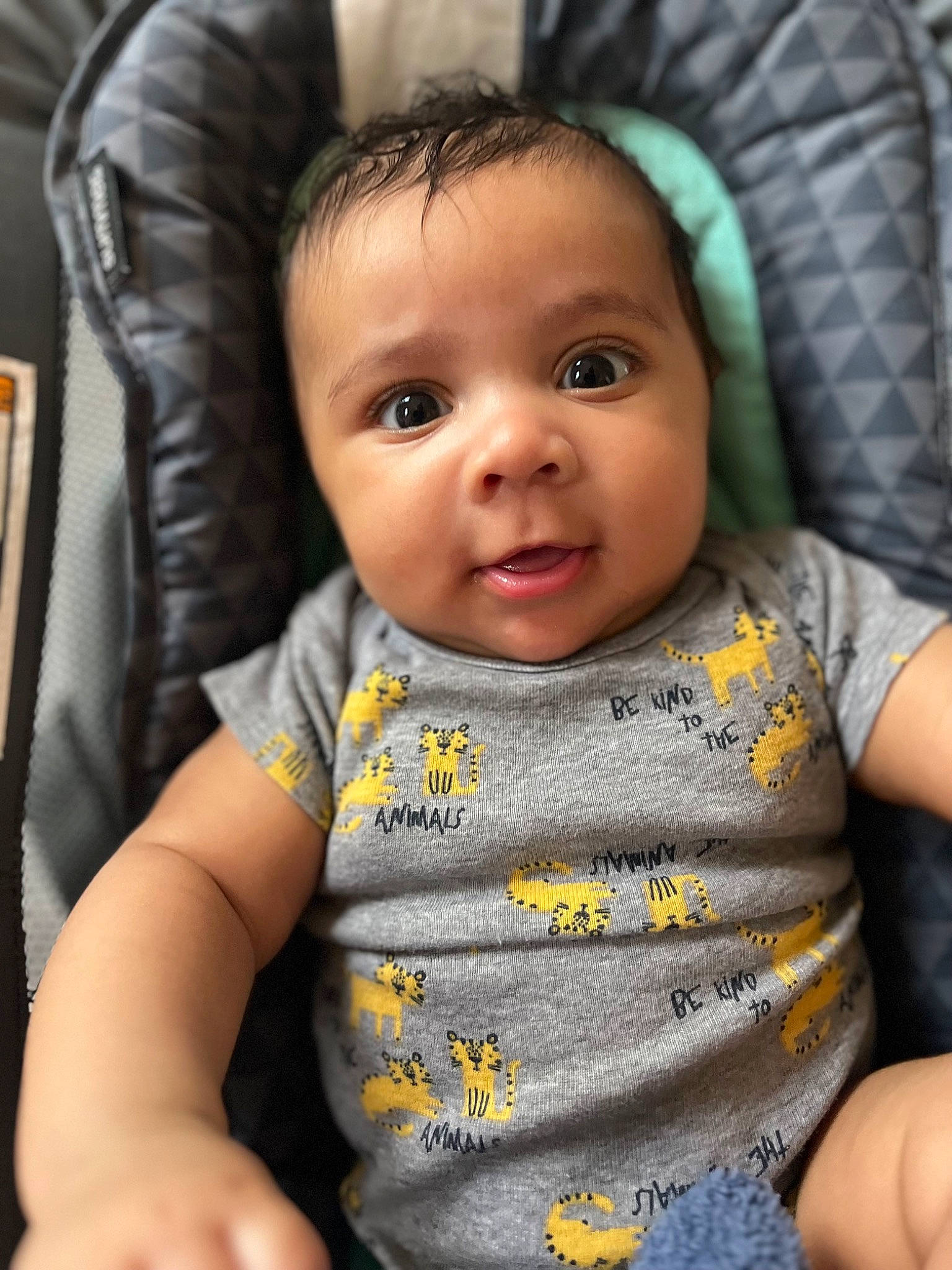 Enzo is registered to the contest to win money with this photo: baby, baby_toddler_clothing, cheek, chin, eye, eyebrow, facial_expression, forehead, hair, hairstyle, human, iris, lip, mouth, neck, nose, person, product, skin, sleeve