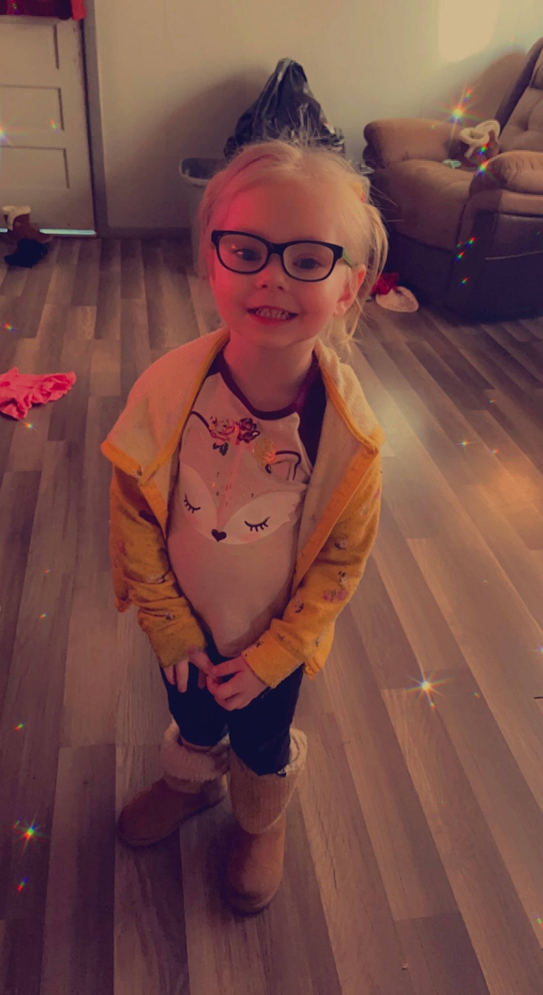 Peyton is registered to the contest to win money with this photo: automotive_lighting, cool, eyewear, fun, glasses, goggles, hairstyle, happy, head, iris, joy, long_hair, mouth, organ, person, personal_protective_equipment, skin, sleeve, smile, sunglasses