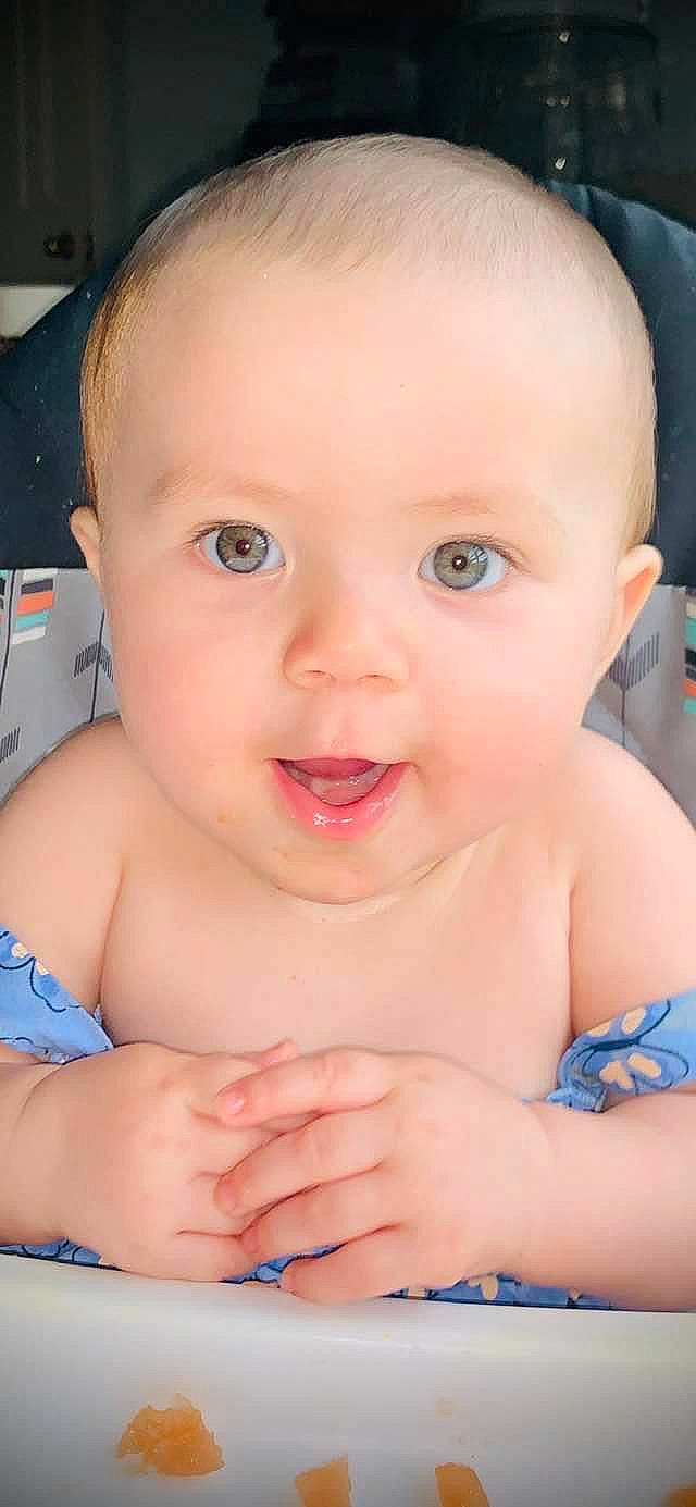 Sayge joined the competition — help win amazing prizes! blue, cheek, chin, ear, eye, eyebrow, eyelash, facial_expression, hairstyle, hand, human_body, iris, lip, mouth, neck, nose, person, product, skin, smile