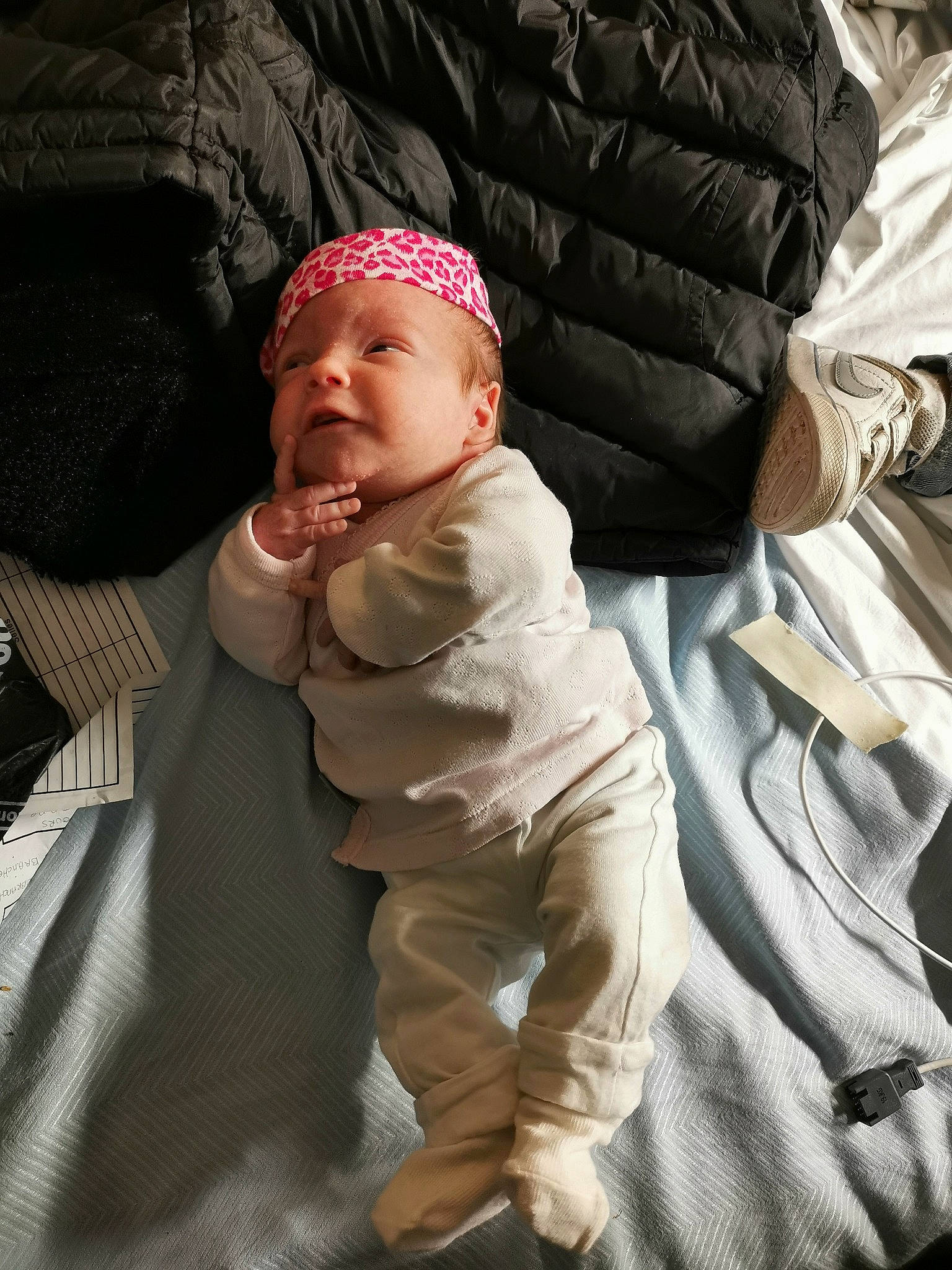 Bebe a rejoint le concours — aidez-le/la à gagner de superbes lots ! baby, cheek, child, headgear, person, smile, toddler