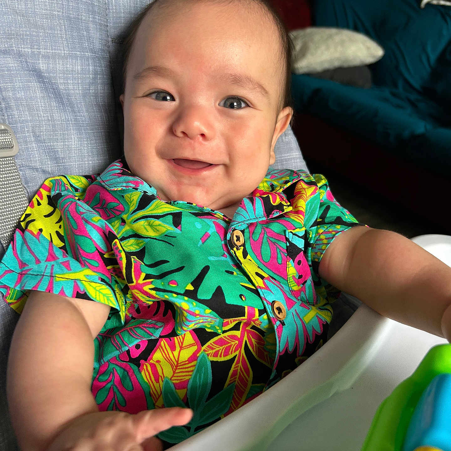 Xavier is registered to the contest to win money with this photo: baby, bodypart, clothing, couch, cushion, dress, face, finger, furniture, hand, happy, head, homedecor, laughing, person, photography, portrait, sitting, smile, t_shirt