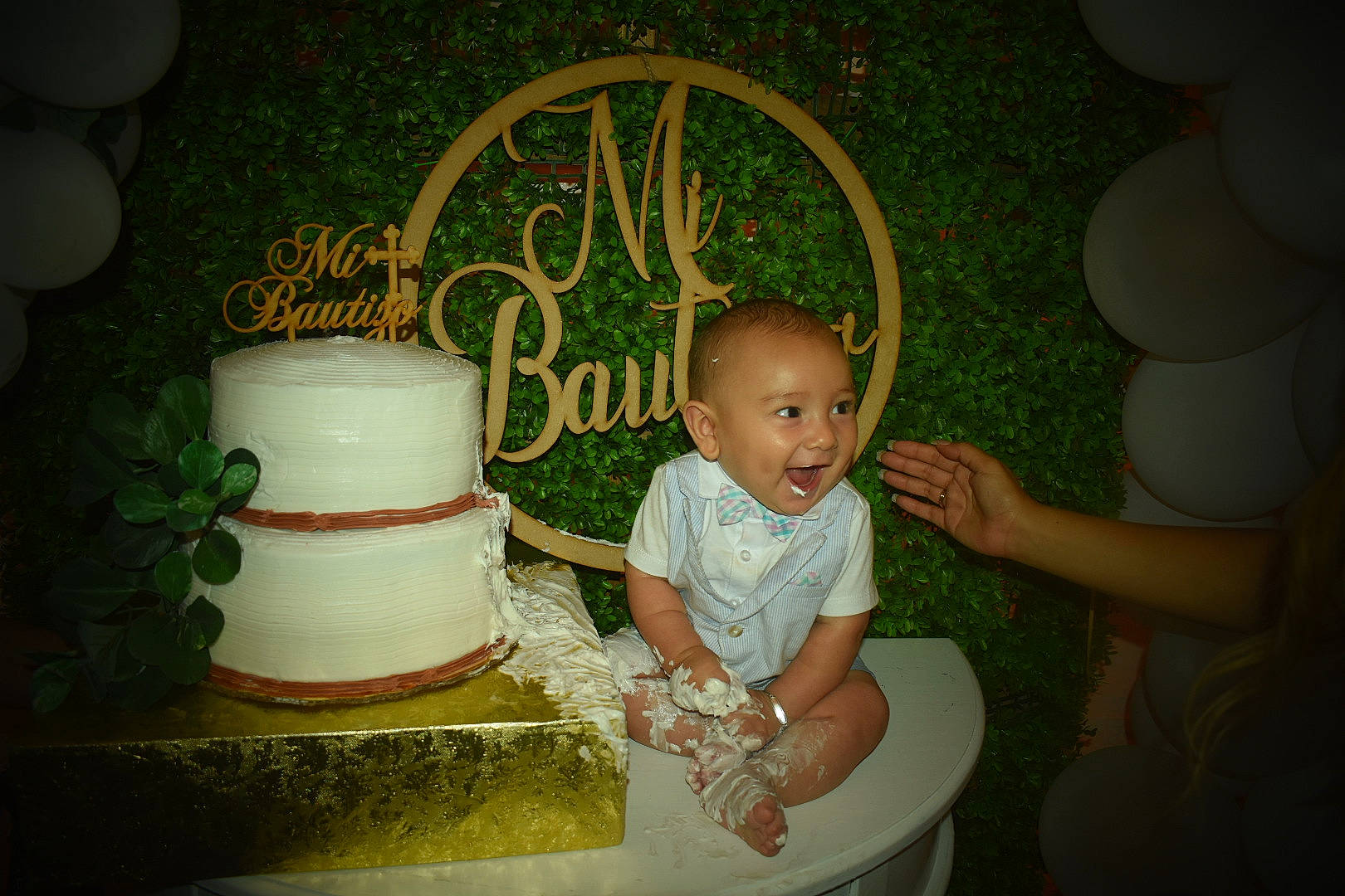 Alan is registered to the contest to win money with this photo: baked_goods, baking, birthday, birthday_cake, buttercream, cake, cake_decorating, child, dessert, fondant, food, icing, pasteles, person, royal_icing, sugar_cake, sugar_paste, sweetness, toddler, torte