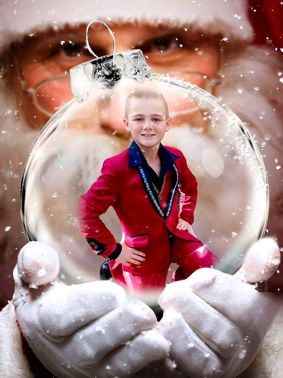 Declan is registered to the contest to win money with this photo: art, circle, event, facial_expression, fashion_accessory, flash_photography, font, formal_wear, fun, gesture, happy, jewellery, joy, magenta, person, photograph, photomontage, pink, smile, snapshot