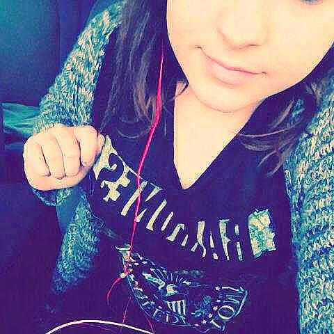 EmmaSnr participe au concours pour gagner de l'argent avec cette photo :